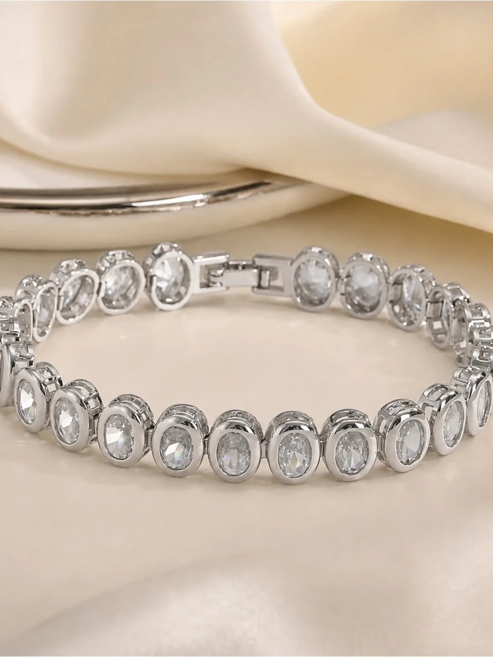 Silver  finish metal Cubic Zirconia Tennis Bracelet